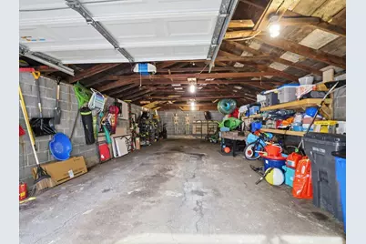 1 Canterbury Ave, Haverhill, MA 01832 - Photo 27