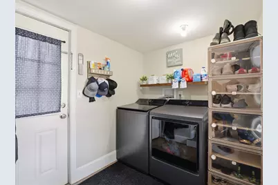 1 Canterbury Ave, Haverhill, MA 01832 - Photo 23