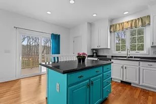 100 Buttercup Ln, Grafton, MA 01560 - Photo 17