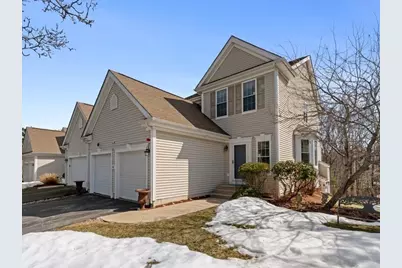 100 Buttercup Ln #100, Grafton, MA 01560 - Photo 1