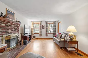 51 Concord Rd, Dracut, MA 01826 - Photo 13