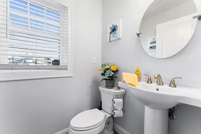 18 1/2 Dalton Ct #18 1/2, Peabody, MA 01960 - Photo 9