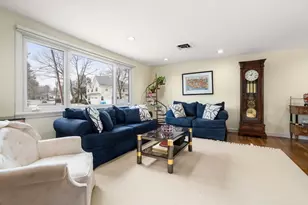 48 Gary Rd, Needham, MA 02494 - Photo 5