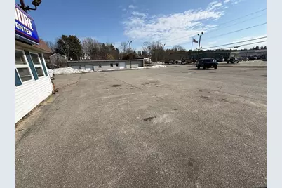 421 West Broadway, Gardner, MA 01440 - Photo 5