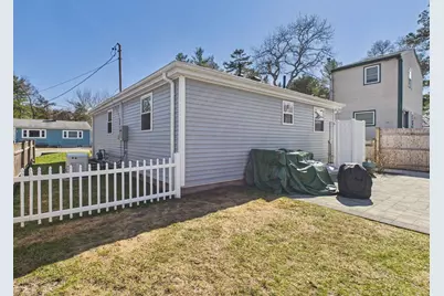 3 Hazel St, Wareham, MA 02571 - Photo 21