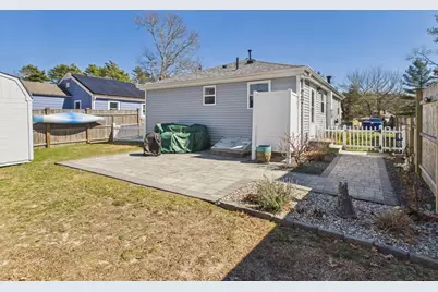 3 Hazel St, Wareham, MA 02571 - Photo 23