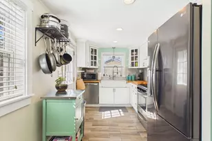 3 Hazel St, Wareham, MA 02571 - Photo 13