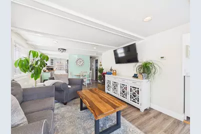 3 Hazel St, Wareham, MA 02571 - Photo 5