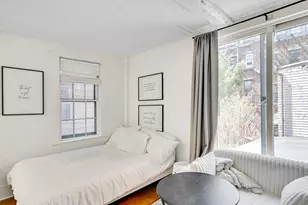 36 Joy St, Boston, MA 02114 - Photo 3
