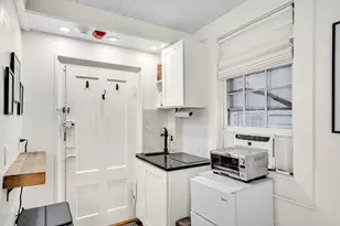 36 Joy St, Boston, MA 02114 - Photo 5