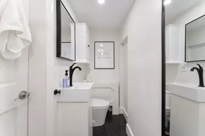 36R Joy St #3, Boston, MA 02114 - Photo 9