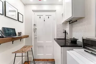 36R Joy St, Boston, MA 02114 - Photo 7