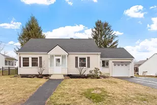81 Hurd St, Fitchburg, MA 01420 - Photo 3