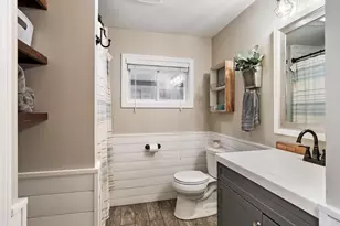 81 Hurd St, Fitchburg, MA 01420 - Photo 23