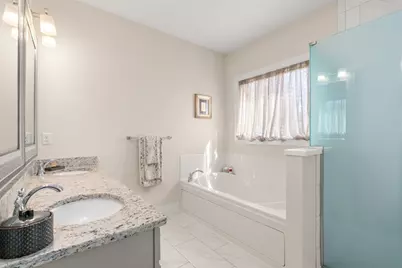 64 Magnolia Way, Bridgewater, MA 02324 - Photo 15