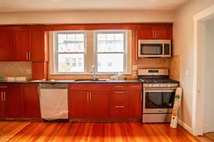 47 Lyman St, Waltham, MA 02452 - Photo 11