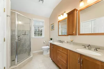 256 W Main St, Westborough, MA 01581 - Photo 9