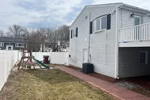 58 Brunswick St, Lowell, MA 01852 - Photo 31