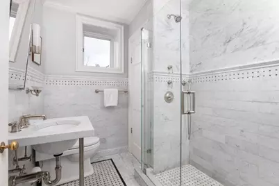 43 Waverly St, Brookline, MA 02445 - Photo 15