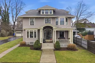 411 Stewart St, Fall River, MA 02720 - Photo 1