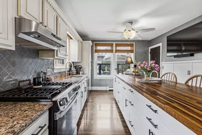 411 Stewart St, Fall River, MA 02720 - Photo 15