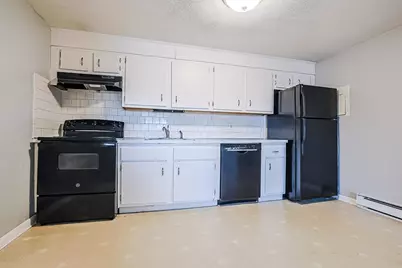 96 Richardson Rd #B28, Chelmsford, MA 01863 - Photo 9