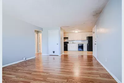 96 Richardson Rd #B28, Chelmsford, MA 01863 - Photo 5