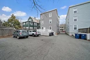 22 Madison Ave, Cambridge, MA 02140 - Photo 25