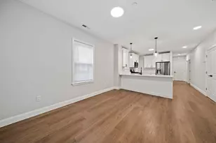 22 Madison Ave, Cambridge, MA 02140 - Photo 9