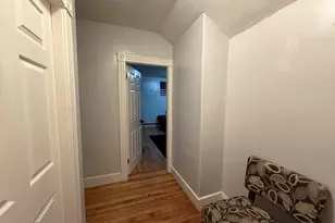 35 Freeland St, Worcester, MA 01608 - Photo 17