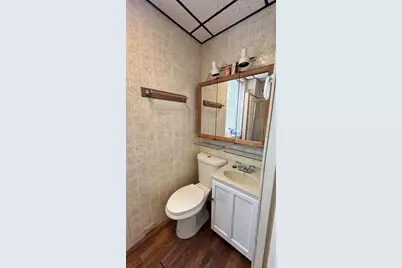 129 Cabot St, Lowell, MA 01854 - Photo 13