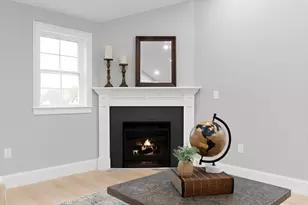 11 Washington St, Ipswich, MA 01938 - Photo 5