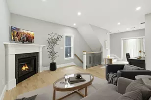 11 Washington St, Ipswich, MA 01938 - Photo 3