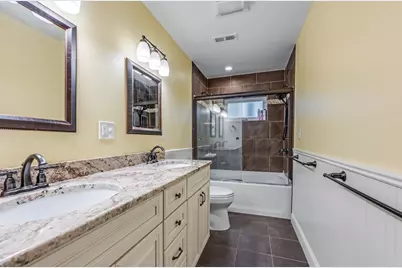 28 Surrey Street #3, Cambridge, MA 02138 - Photo 17