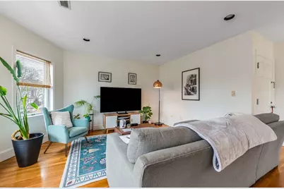 28 Surrey Street #3, Cambridge, MA 02138 - Photo 3