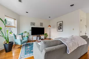 28 Surrey St, Cambridge, MA 02138 - Photo 3