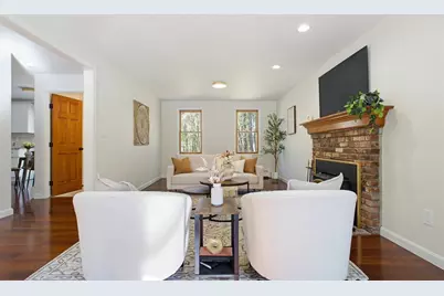 3 Charnock Cir, Rutland, MA 01543 - Photo 5