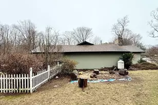 39 Lyons Rd, Dudley, MA 01571 - Photo 39