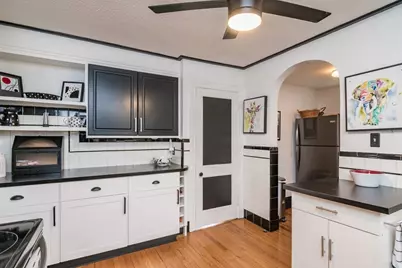 69 Belvidere St, Springfield, MA 01108 - Photo 5