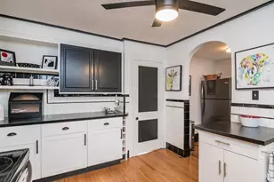 69 Belvidere St, Springfield, MA 01108 - Photo 5