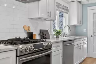 57 Farragut Ave, Somerville, MA 02144 - Photo 9