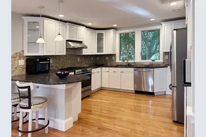 50 Dwhinda Rd, Newton, MA 02468 - Photo 11