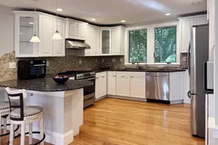 50 Dwhinda Rd, Newton, MA 02468 - Photo 11