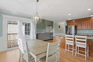 32 Edmonds Cir, Northbridge, MA 01588 - Photo 5