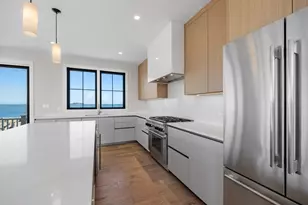 1092 Nantasket Ave, Hull, MA 02045 - Photo 11