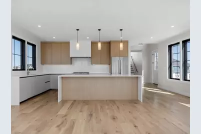 1092 Nantasket Ave, Hull, MA 02045 - Photo 15