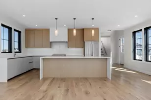 1092 Nantasket Ave, Hull, MA 02045 - Photo 15