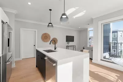 109 Prospect St #205, Somerville, MA 02143 - Photo 3