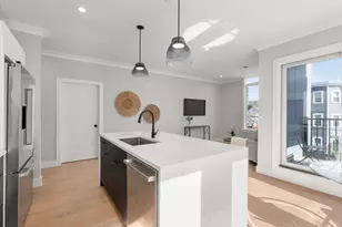 109 Prospect St, Somerville, MA 02143 - Photo 3