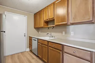 9 Silver Hill Ln, Natick, MA 01760 - Photo 7